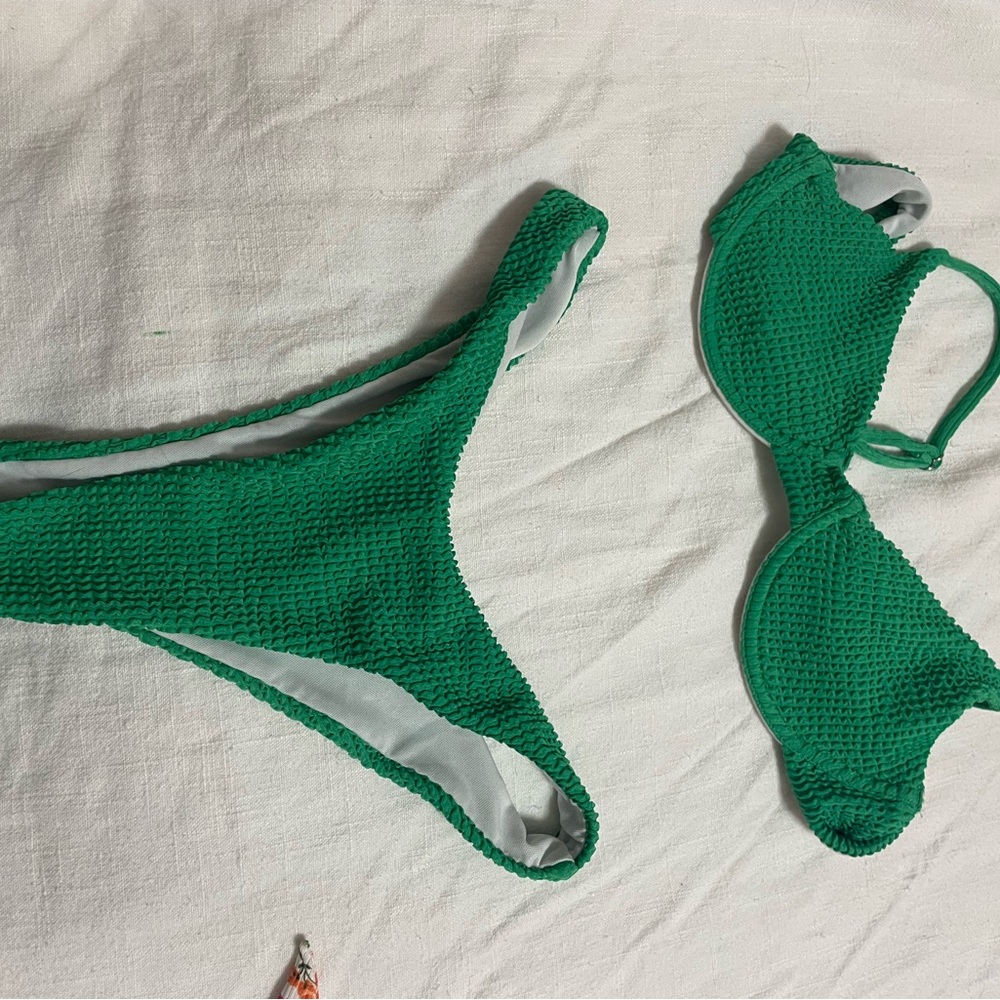 SHEIN Green Textured Bikini Set